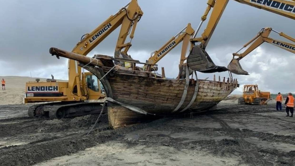 150 year old shipwreck lifted